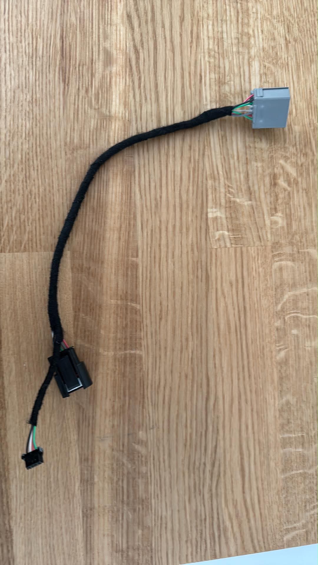 2021+ F150 Raptor Third Brakelight Harness From Light to Truck